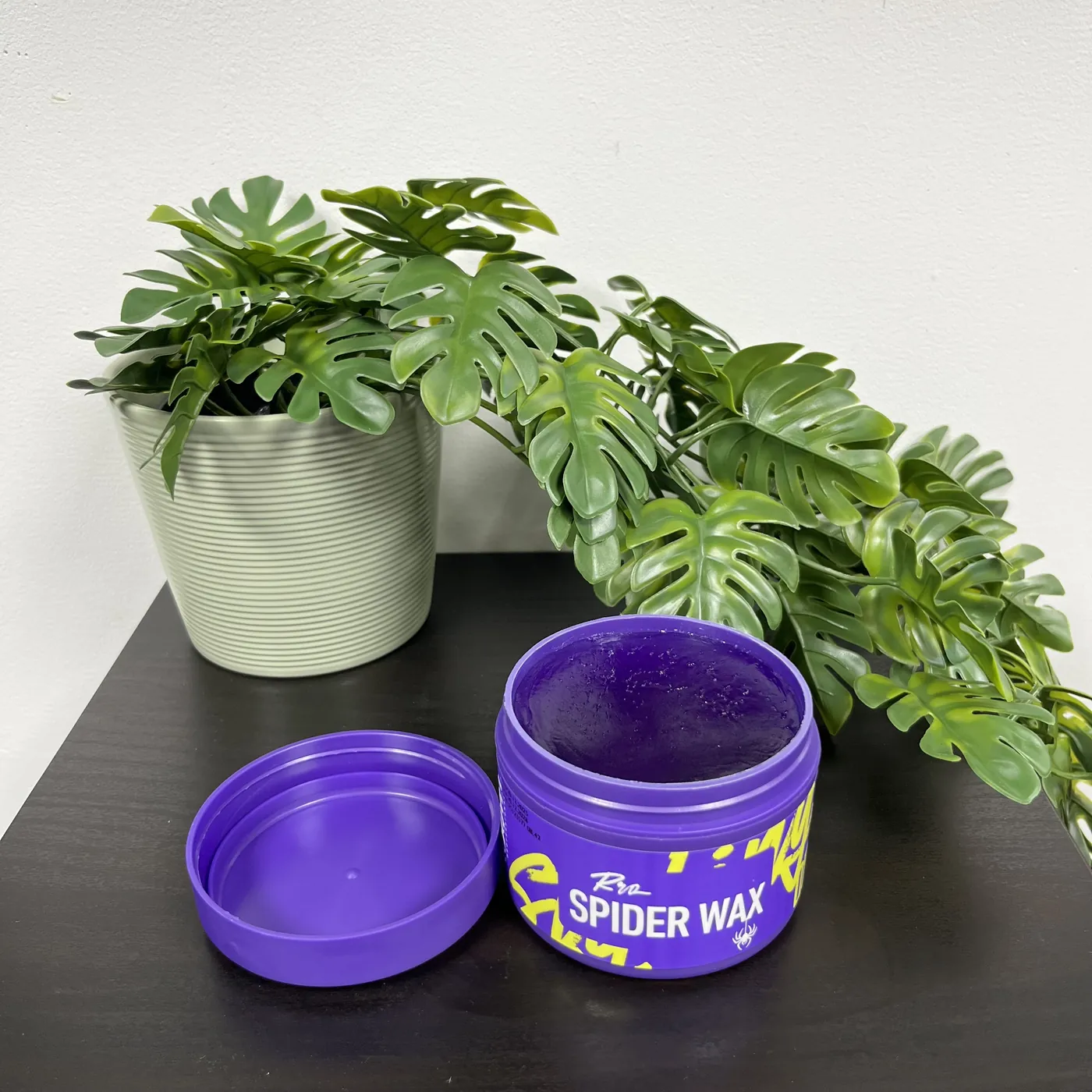 Cera Spider Wax Purple — Envase abierto